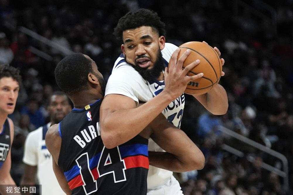 球场精心设 球场精心设