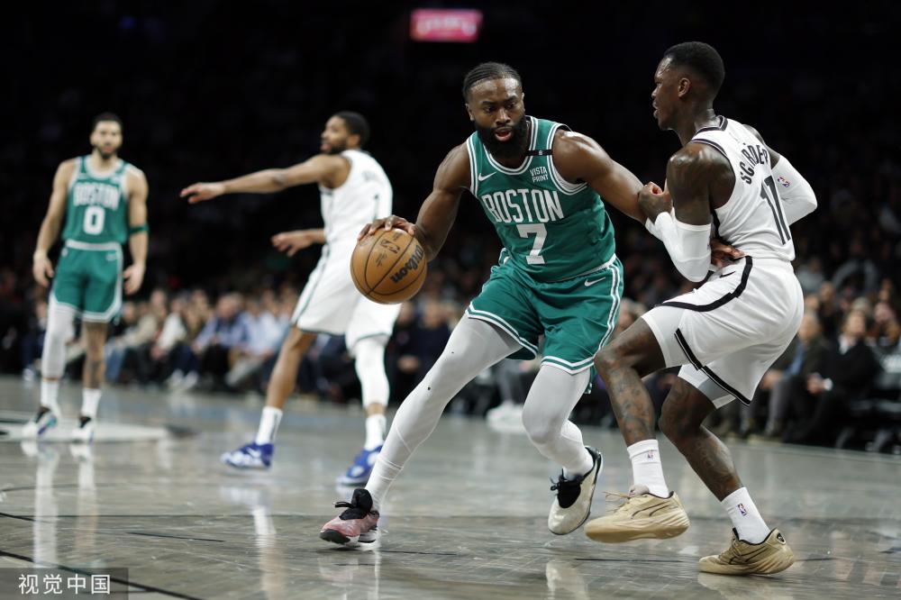 凭借出色的 凭借出色的