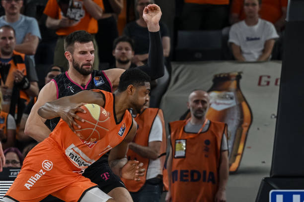 支持青少年 支持青少年