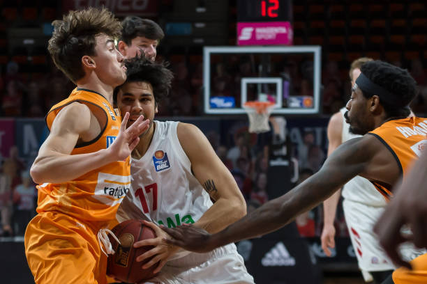 身体对抗不 身体对抗不